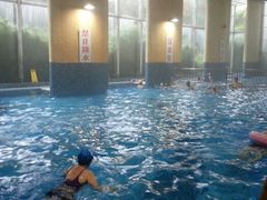 -齐岸健身(花园城店)