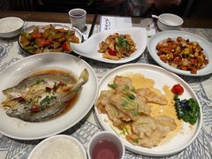 -奉天掌柜·非遗猪手·笨饺子(崇山路店)
