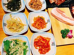 -唯成•韩国炭火烤肉 유성고기