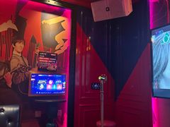 -UK派对KTV(日月广场店)