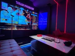 -星聚会KTV(龙湖上海奉贤天街店)