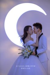 -苏菲亚婚纱摄影