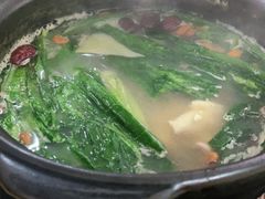 -濠轩阁特色生蚝火锅(水湾路店)