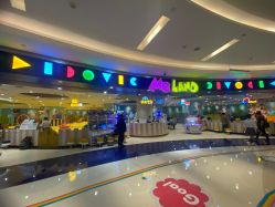 -MELAND(郑州万象城店)