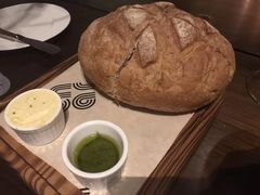 -恰餐厅及酒吧 CHAR Bar & Grill (北京丽都皇冠假日店)