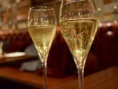 -恰餐厅及酒吧 CHAR Bar & Grill (北京丽都皇冠假日店)