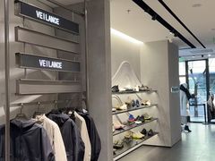 -ARC'TERYX始祖鸟(北京王府中环店)