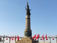 -人民防洪胜利纪念塔