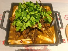-肥肥虾庄·金牌油焖大虾(汉口城市广场店)