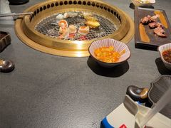 -铭牛烧肉·和牛海鲜自助(高新月牙湖店)