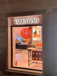 -VALENTINO华伦天奴美妆