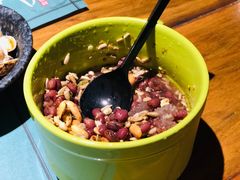 -八月美食小馆(银泰城总店)