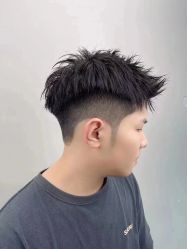 -首艺美发