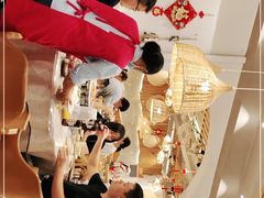 -鲜榨果汁·啤酒鱼(环岛河店)