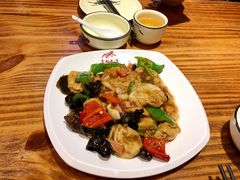 -东北人家铁锅炖(鞍山路店)