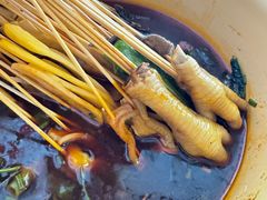 -拈签一笑黄牛肉辣卤串串