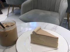 -Fridi Patisserie Cafe