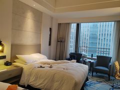 -上海漕河泾万丽酒店