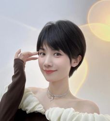 -阿兵荣辉美容理发有限公司