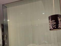 -桔子酒店(上海西藏北路地铁站店)