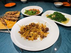 -乡村馕坑肉·烧烤·新疆菜·本地人更爱吃(阿勒泰首店)