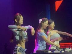 -赤红音乐现场(浦东金桥路店)
