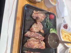 -豪享来牛排(人民店)