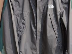 -斯普瑞斯奥特莱斯