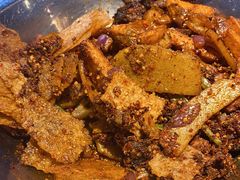 -嘎嘎鸭下巴·爆辣干锅(明教寺店)