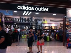 -Adidas(东荟城店)