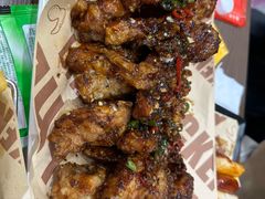 -BHC炸鸡(明洞总店)