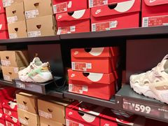 -NIKE上海青浦优选体验店