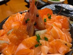 三文鱼火山丼-魔丼屋(日月光店)