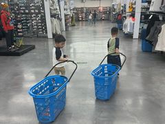 -迪卡侬(鲁泰大道店)