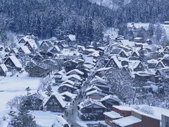 -白川乡与五箇山的合掌构造村落