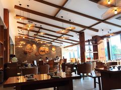 大堂-芳草地度假酒店·野炉中餐厅