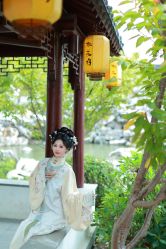 -一揽芳华汉服旗袍体验馆(拙政园店)