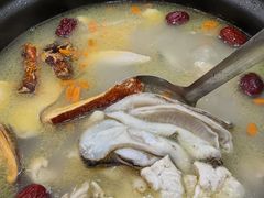 -濠轩阁特色生蚝火锅(水湾路店)