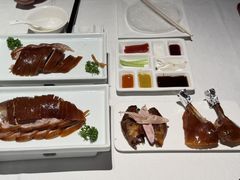 精品烤鸭半只半套-北平楼·烤鸭·北京菜(牡丹园店)