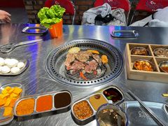 -马路牙子烧烤音乐酒馆(望京店)