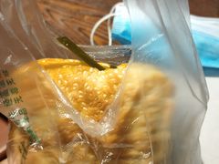 -何小欢·南充方锅盔