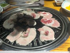 -唯成•韩国炭火烤肉 유성고기