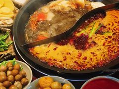 -四小区火锅·巷子里的重庆火锅(花照壁店)