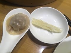 特色小笼汤包-鼎泰丰(嘉年华•海信广场VILLAGE店)