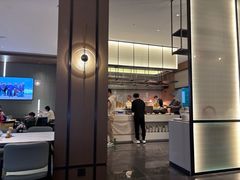 -广州番禺万博CBD汉溪长隆亚朵X酒店