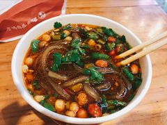 -沃尔玛(咸宁温泉路店)