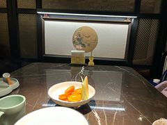 -海派悦庭·海胆烧麦·新融合菜(凯德广场店)