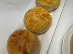 酥皮叉烧包-白天鹅宾馆-宏图府餐厅