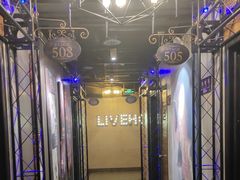 -唱吧麦颂KTV(西单华威潮铺街店)