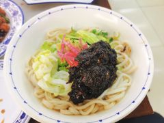 肉丁小碗干炸炸酱面-海碗居(牡丹园店)